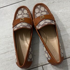 Coach Women's Brown and Cream Loafers